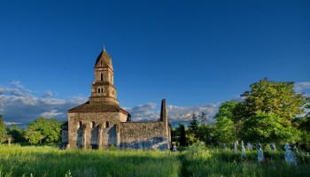 Biserica Densuș, Hunedoara
