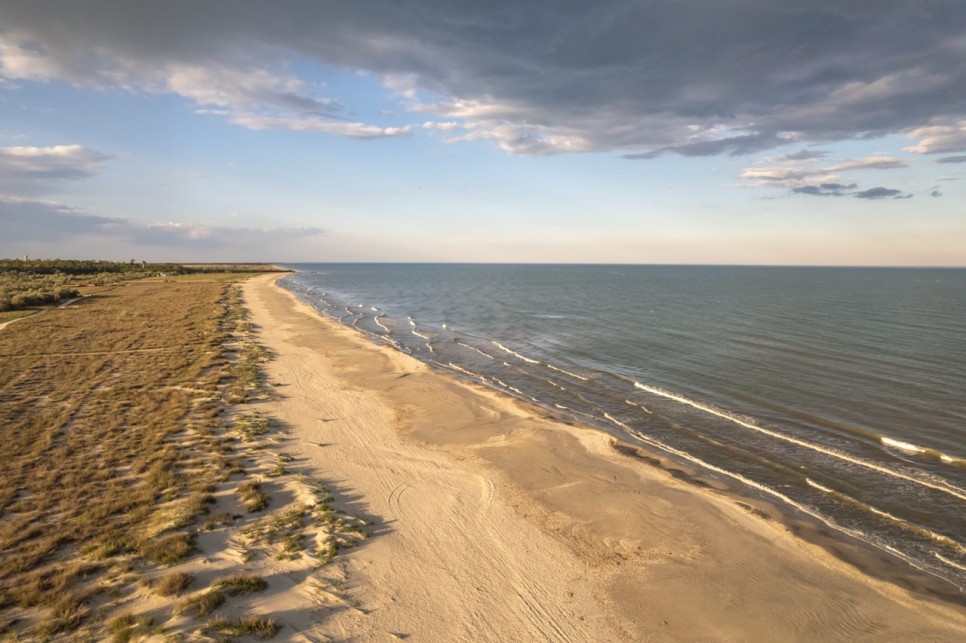 Un altfel de litoral: între lagune, dune și sate pescărești