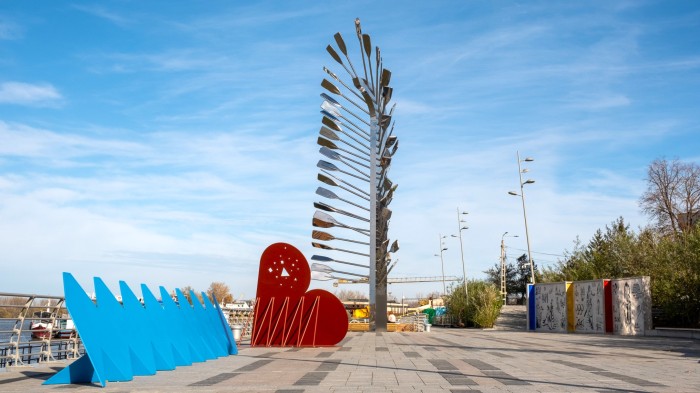 Faleza & Memorialul Ivan Patzaichin, Tulcea